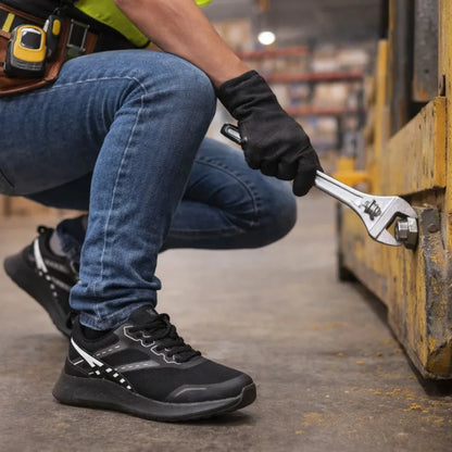 Women’s Lightweight Steel Toe Work Sneakers