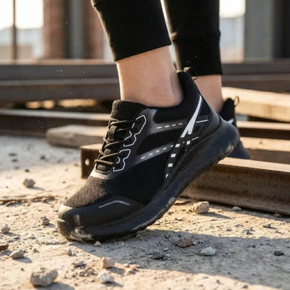Women’s Lightweight Steel Toe Work Sneakers